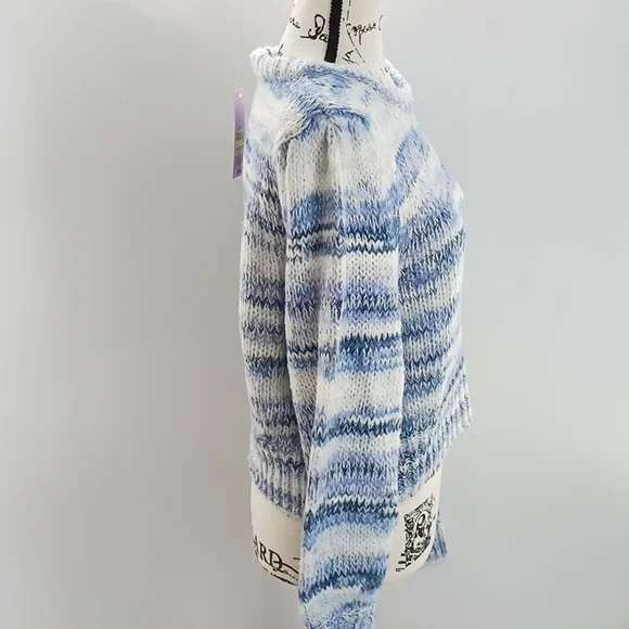 Wild Fable Striped Knit Sweater Cropped Crew Neck Blue Pullover Womens - Picture 4 of 7